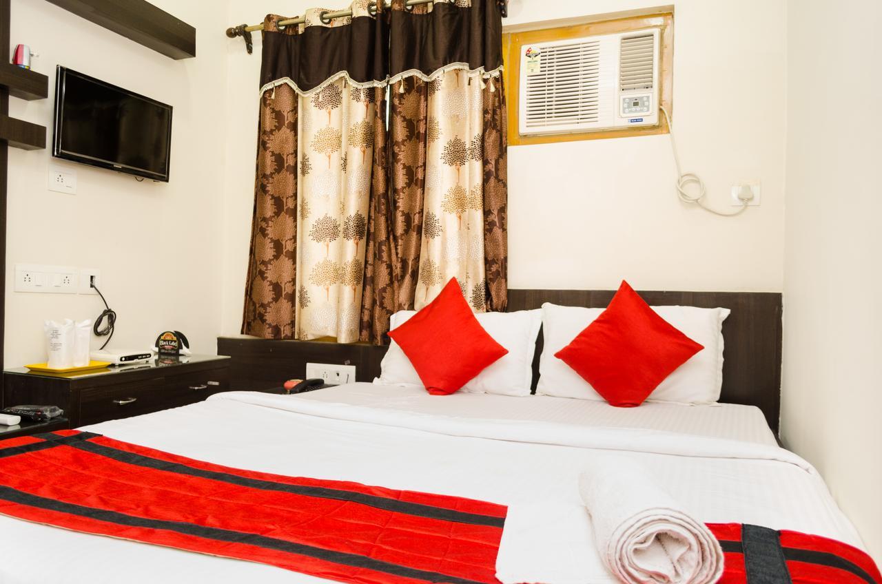 Oyo 7186 Hotel South Inn Kalküta Dış mekan fotoğraf
