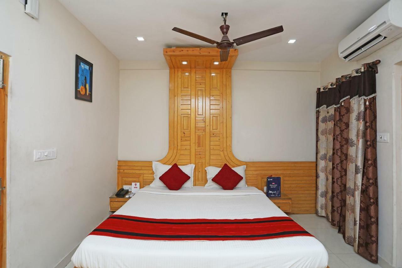 Oyo 7186 Hotel South Inn Kalküta Dış mekan fotoğraf