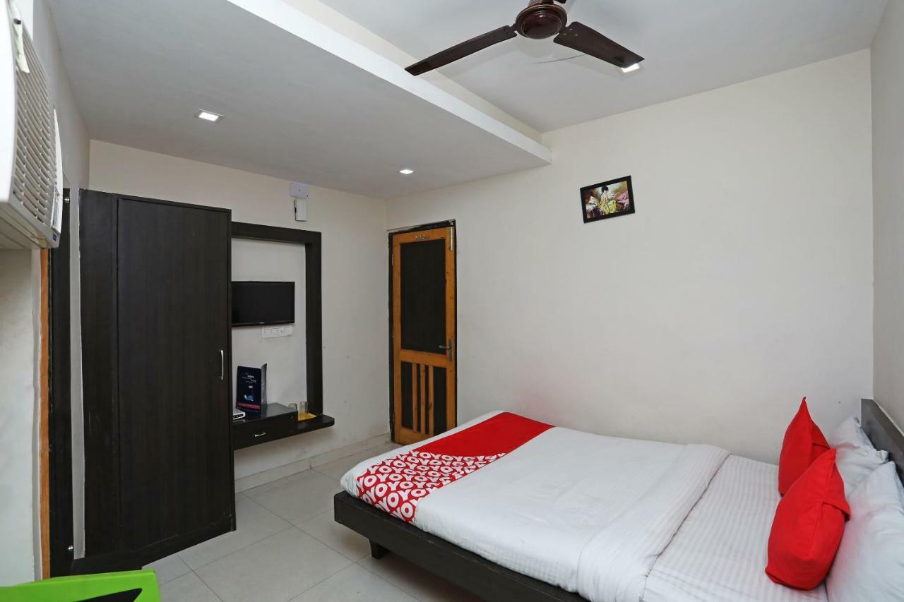 Oyo 7186 Hotel South Inn Kalküta Dış mekan fotoğraf